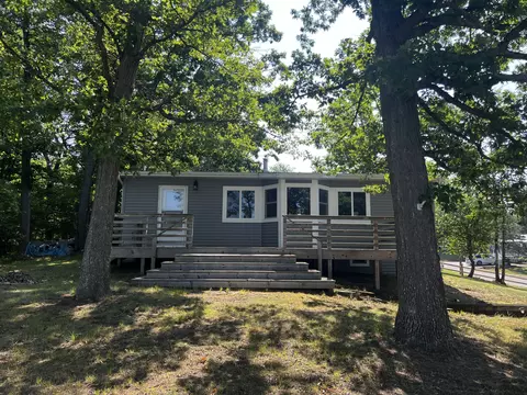 2720 Cedar Ave, Saint Helen, MI 48656