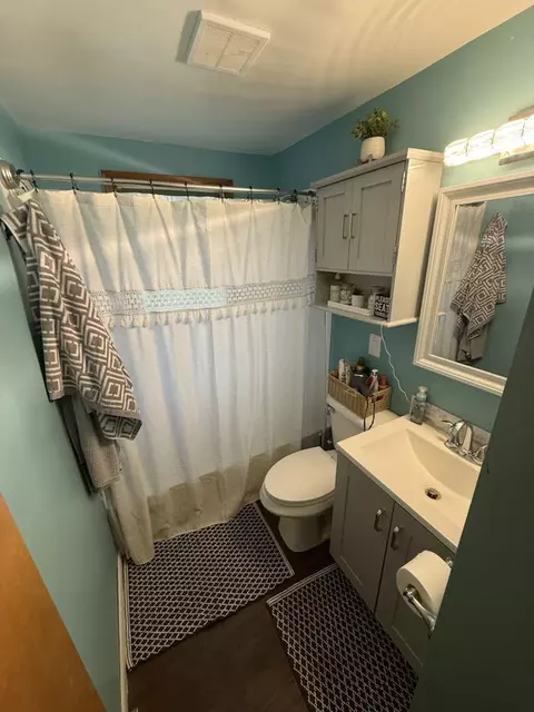 Bath - 2673 Werth Rd, Alpena, MI 49707 photo 1 of 1