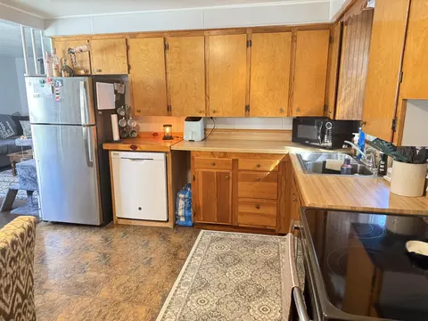 Kitchen - 2673 Werth Rd, Alpena, MI 49707 photo 2 of 2