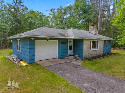 2510 Co Rd 489, Lewiston, MI 49756