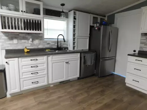 Kitchen - 7286 Smith Trl, Grayling, MI 49738 photo 3 of 3