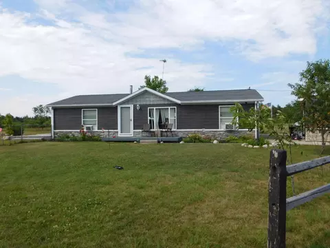 Exterior - 7286 Smith Trl, Grayling, MI 49738 photo 3 of 13