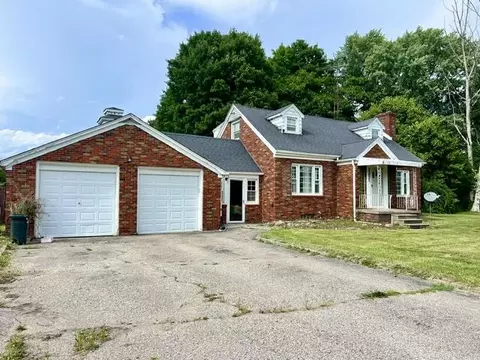 5251 E Mt Morris Rd, Mount Morris, MI 48458