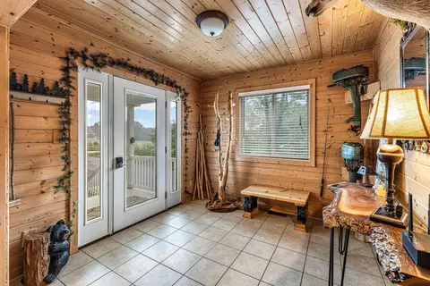 9841 Wheeler Rd, Roscommon, MI 48653 photo 14