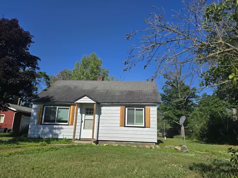 Exterior - 405 Lynn St, Mio, MI 48647 photo 4 of 24