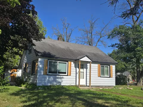 405 Lynn St, Mio, MI 48647