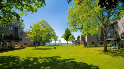126 Flag Point Dr #3-B, Roscommon, MI 48653 photo 21