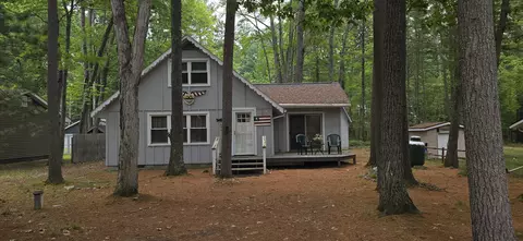 136 Sweet Fern Ln, Roscommon, MI 48653