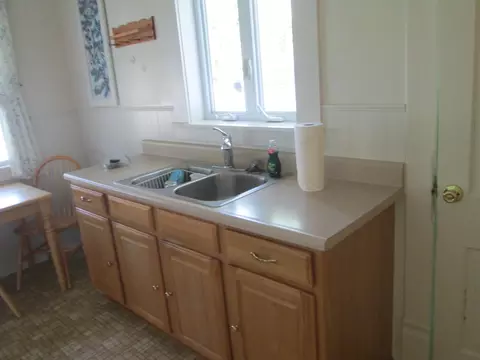 513 Pine St, Cheboygan, MI 49721 photo 8