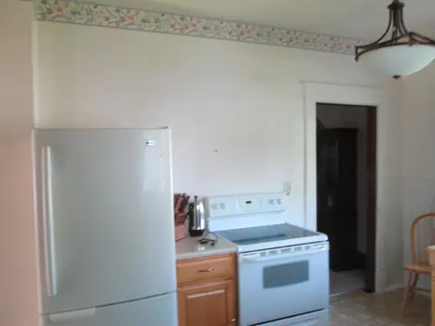 513 Pine St, Cheboygan, MI 49721 photo 6
