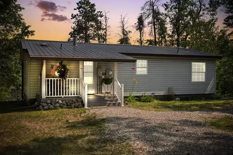 5254 Woodridge Rd, Lewiston, MI 49756