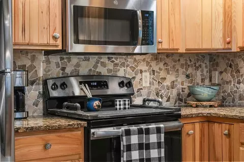 9210 High Road Rd, Roscommon, MI 48653 photo 8