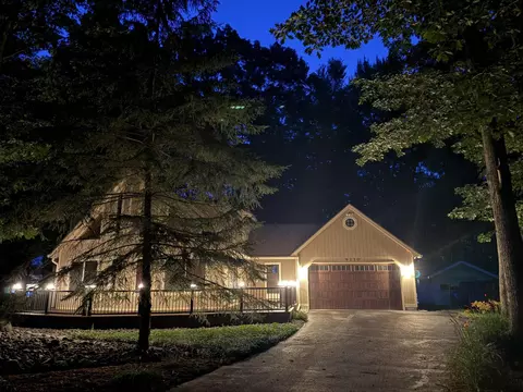 9210 High Road Rd, Roscommon, MI 48653 photo 3