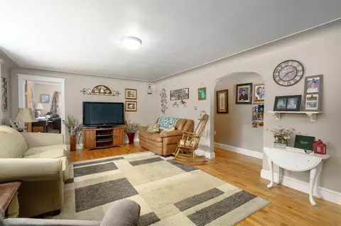 Living - 10995 E Prior Rd, Durand, MI 48429 photo 2 of 2