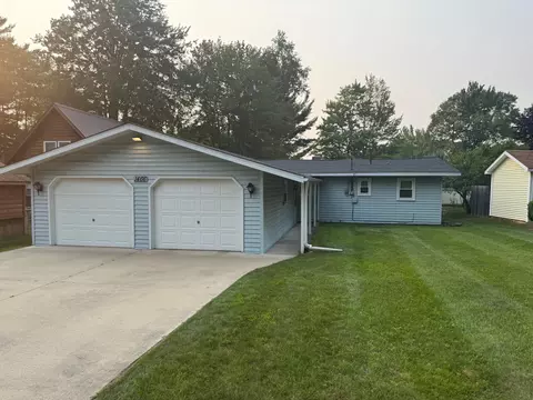 1466 Lake James Dr, Prudenville, MI 48651