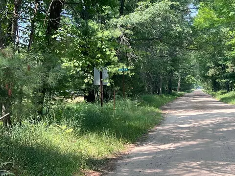 80 N Ac N Everett Rd, Roscommon, MI 48653 photo 8