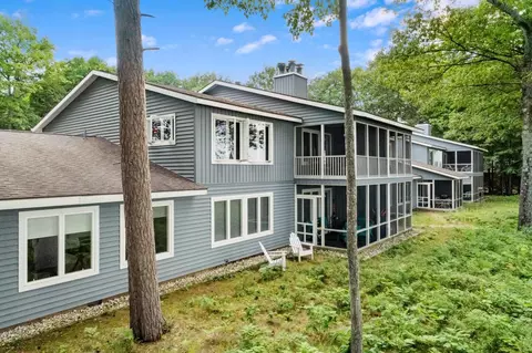 7842 M-68 Hwy UNIT C-5, Indian River, MI 49749
