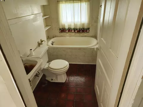 Bath - 46 Bridge St, Petoskey, MI 49770 photo 2 of 2