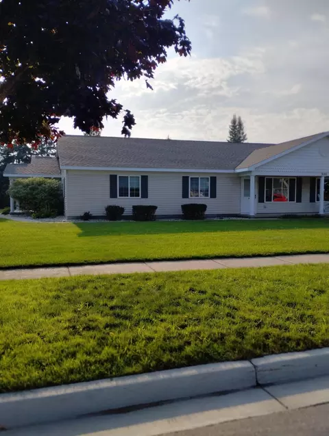 355 S Unit B S Oliver St, Alpena, MI 49707