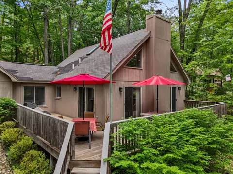 8857 High Rd, Roscommon, MI 48653 photo 2