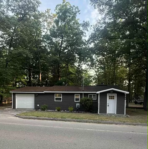 122 William St, Roscommon, MI 48653