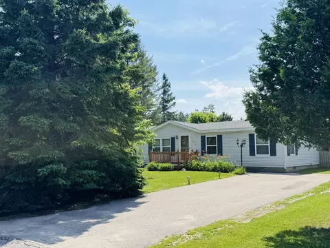 1315 Sheridan Dr, Alpena, MI 49707