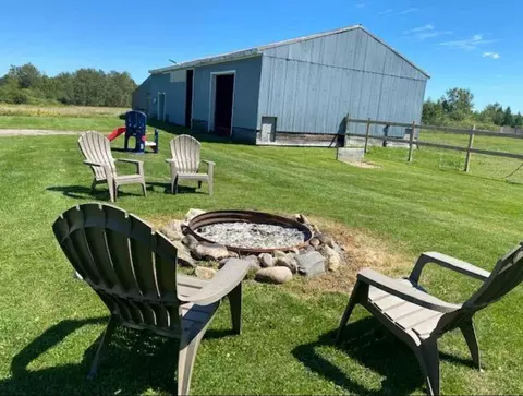 9399 Spruce Rd, Ossineke, MI 49766