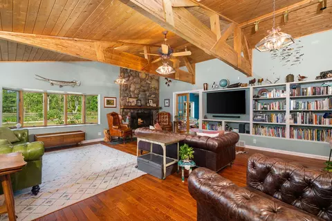 Living - 3995 Old Vanderbilt Rd, Vanderbilt, MI 49795 photo 10 of 12
