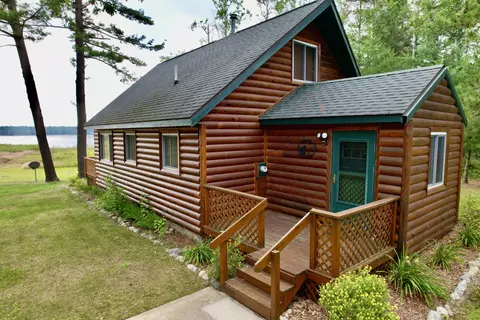 6173 Big Wolf Lake Woods Dr, Lewiston, MI 49756