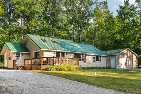 5663 Arrowroot Trl, Gaylord, MI 49735