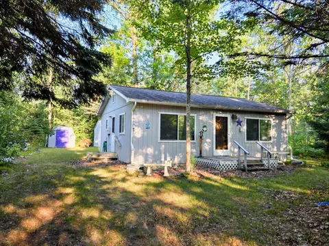 111 Autumn Ln, Roscommon, MI 48653