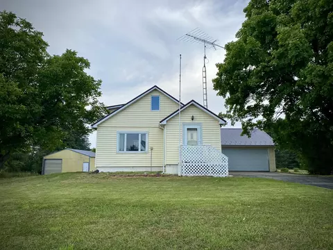 5118 Bamfield Rd, Glennie, MI 48737