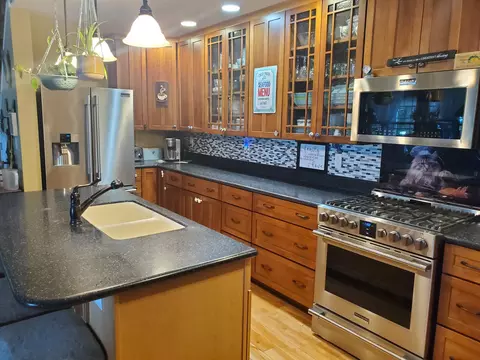 Kitchen - 14000 Parallel Ave, Alpena, MI 49707 photo 1 of 6