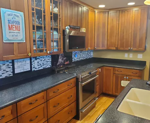 Kitchen - 14000 Parallel Ave, Alpena, MI 49707 photo 4 of 6