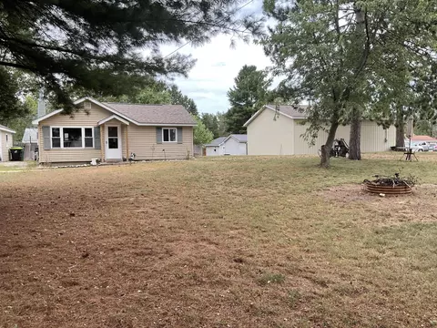 10185 Pinewood Rd, Saint Helen, MI 48656
