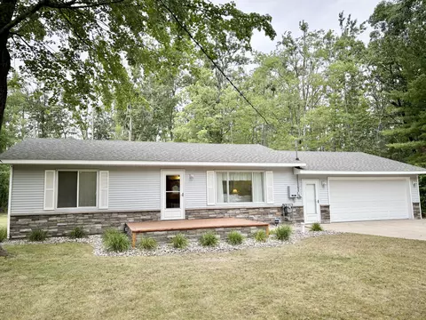 3350 Woodcrest Dr, Lewiston, MI 49756