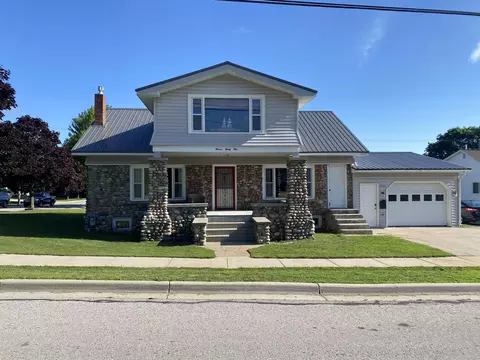 1194 Larke Ave, Rogers City, MI 49779