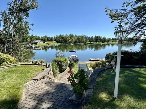 444 Riverside Dr, Cheboygan, MI 49721 photo 3