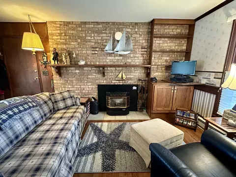 444 Riverside Dr, Cheboygan, MI 49721 photo 5