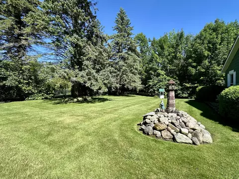 444 Riverside Dr, Cheboygan, MI 49721 photo 42