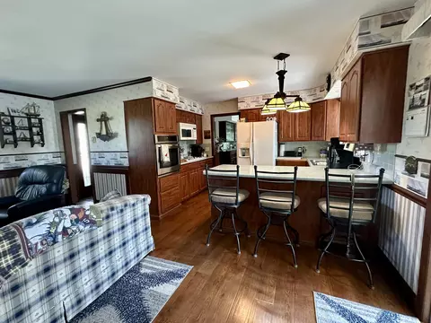 444 Riverside Dr, Cheboygan, MI 49721 photo 7