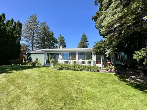 444 Riverside Dr, Cheboygan, MI 49721 photo 34