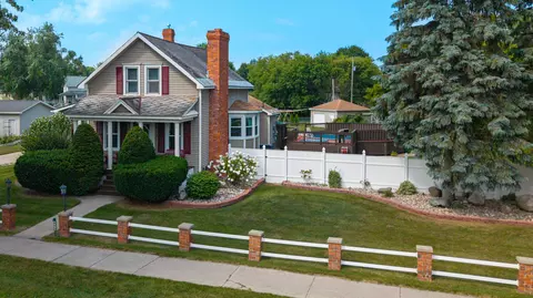 635 W Washington Ave, Alpena, MI 49707