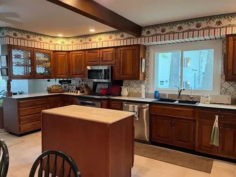 Kitchen - 14548 Parallel Ave, Alpena, MI 49707 photo 2 of 4