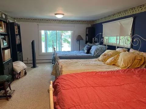 Bedroom - 14548 Parallel Ave, Alpena, MI 49707 photo 4 of 4