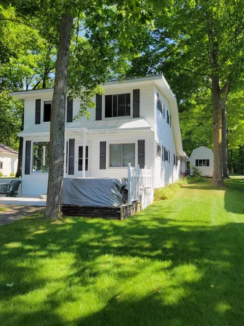 Exterior - 14548 Parallel Ave, Alpena, MI 49707 photo 2 of 3