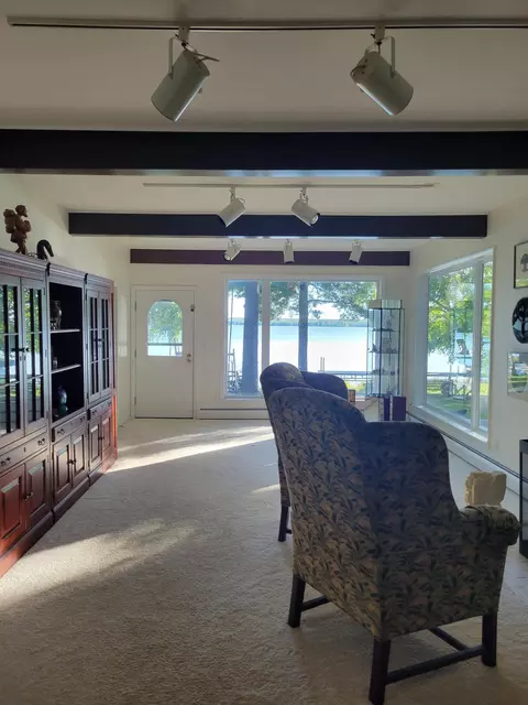 Living - 14548 Parallel Ave, Alpena, MI 49707 photo 2 of 6