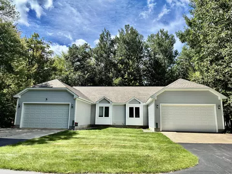 1326 Fox Farm Dr, Alpena, MI 49707