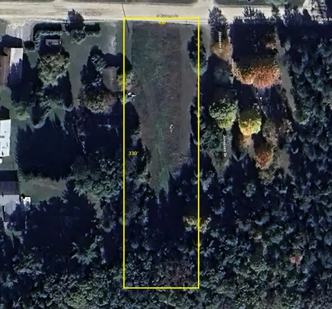 38 S Eugene Dr, Roscommon, MI 48653