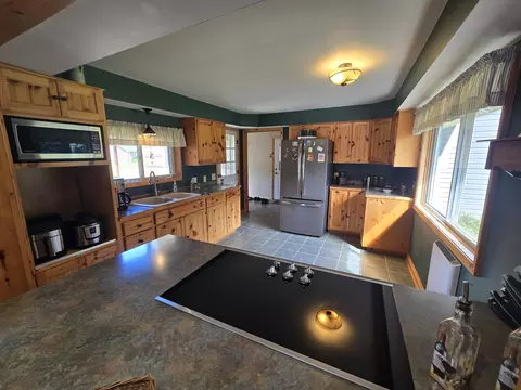Kitchen - 433 Thompson Rd, Mio, MI 48647 photo 2 of 8